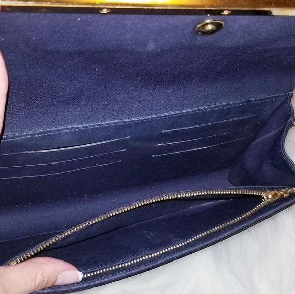 ❌SOLD❌ 💙LV Rossmore MM💙 - Picture 6 of 12